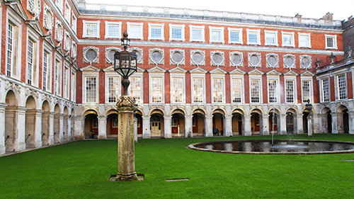 Secrets of Henry VIII'S Palace